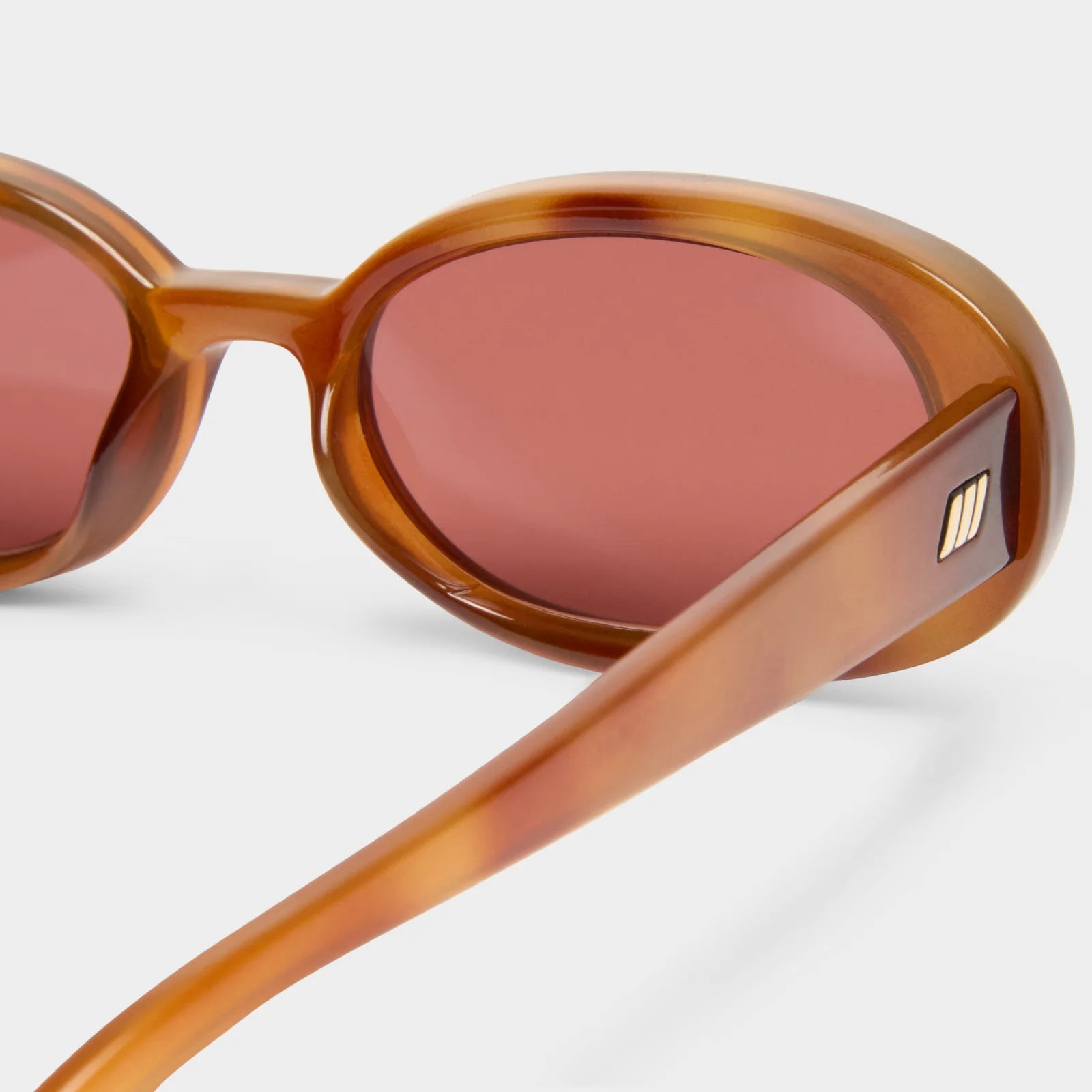 Outta Love - Vintage Tort