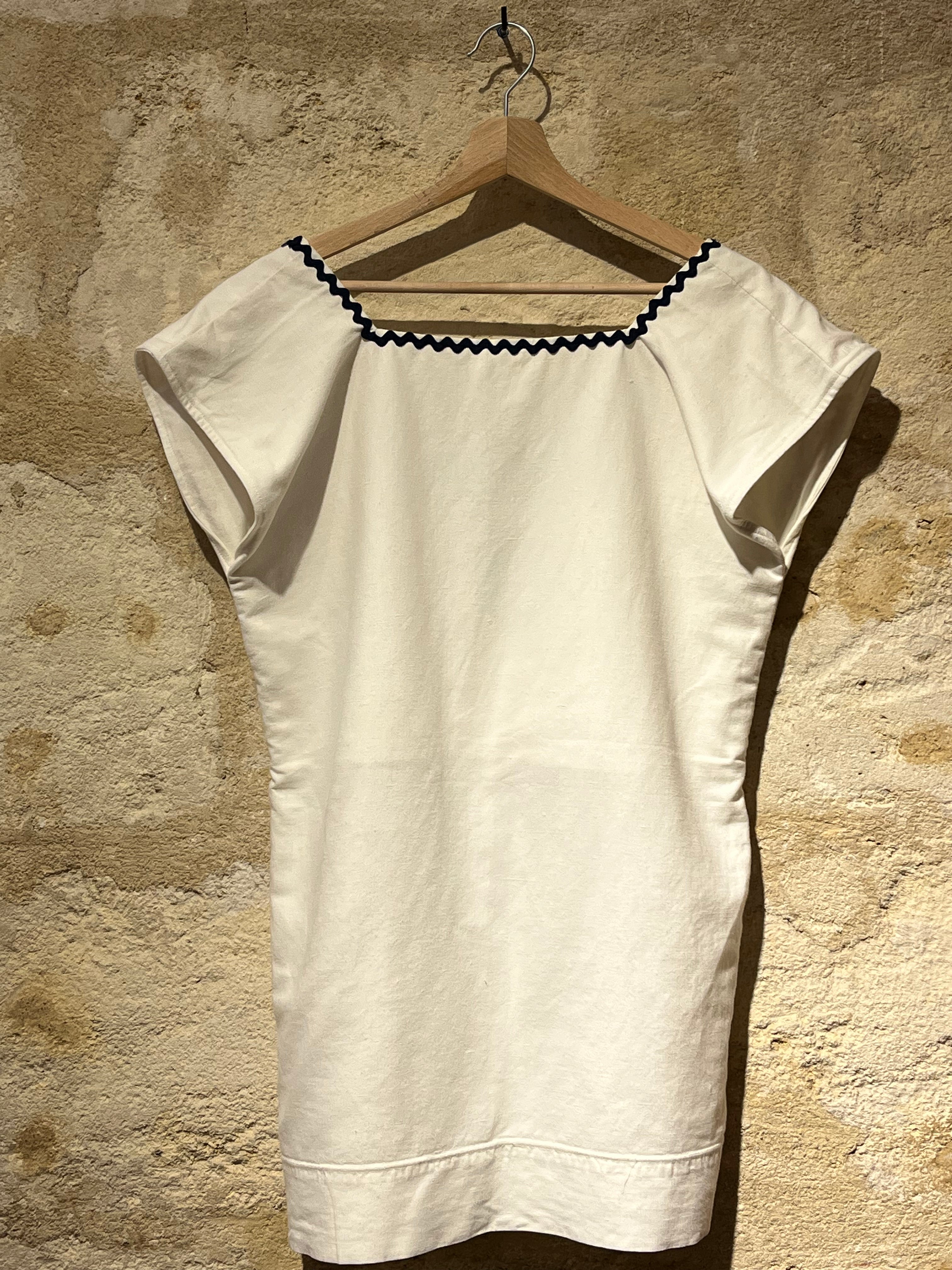 Robe Frida - Blanche à Liseré Bleu