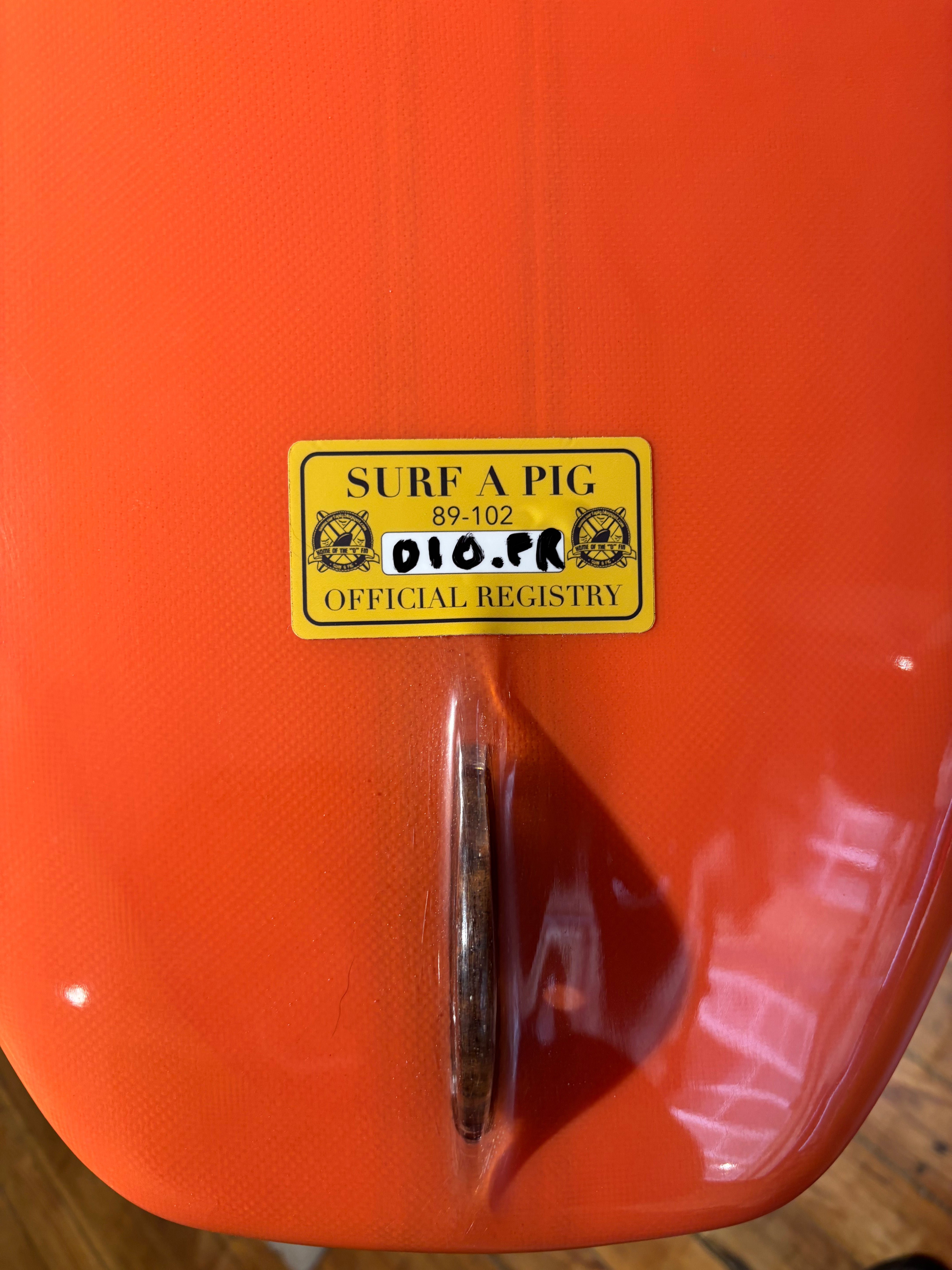 Pig - 9'5" x 23" x 3"