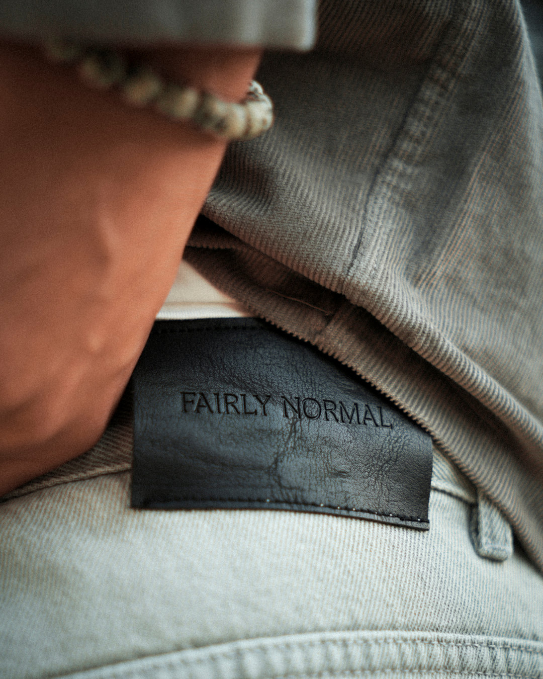 5 - Pocket Jeans Light Grey