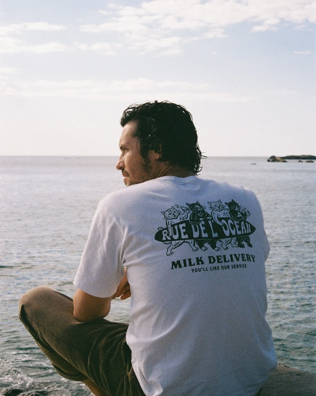 Heavy Tee - Milk Delivery - White